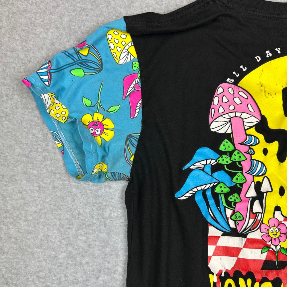 Fresh Laundry Mens Dont Trip Drip Mushroom Smiley‎ Colorblock Sleeve T-Shirt L - Picture 8 of 12